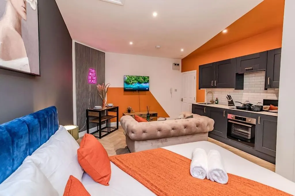Beautiful Studio Next To Beach & Shopping Center 브라이턴 영국